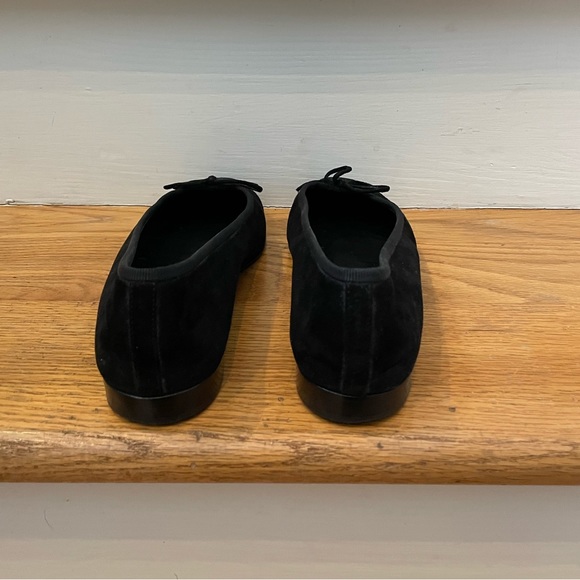 CHANEL Wn's Size 37.5 Ballerina Flats Dark Grey Brushed Suede Retail $595.00 - Picture 5 of 10